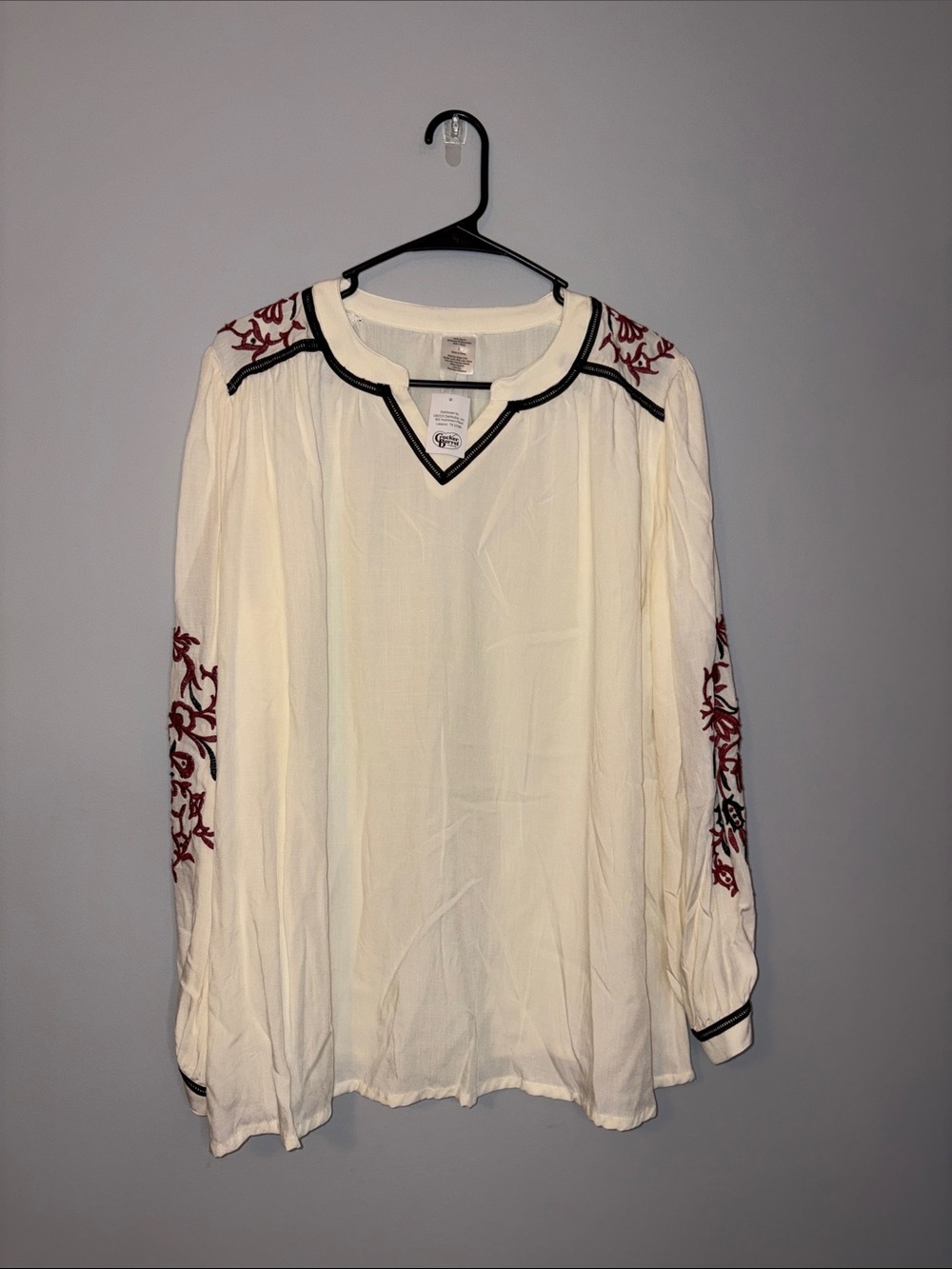 Women's Cream Embroidered Long-Sleeve Peasant Top Large Crackers Barrel